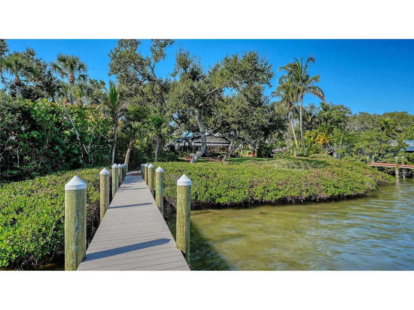 1042 N Casey Key Road Osprey FL 34229 - SARASOTA BAY A4674771 image56