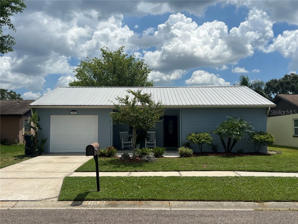 1042 Old Field Drive Brandon FL 33511 T3465676 image1