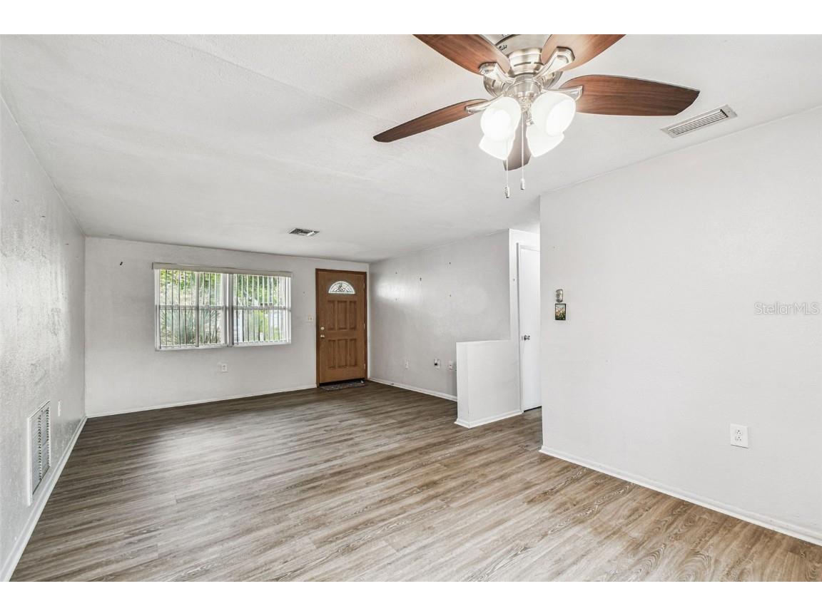 1042 Saxon Lane Holiday FL 34691 W7878369 image10