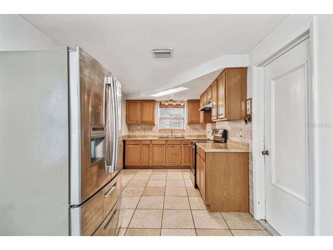 1042 Saxon Lane Holiday FL 34691 W7878369 image12