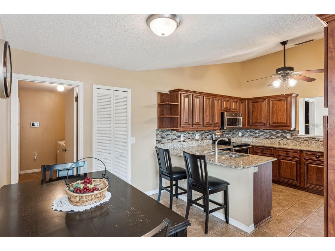 1042 Seminole Creek Drive Oviedo FL 32765 O6364293 image10