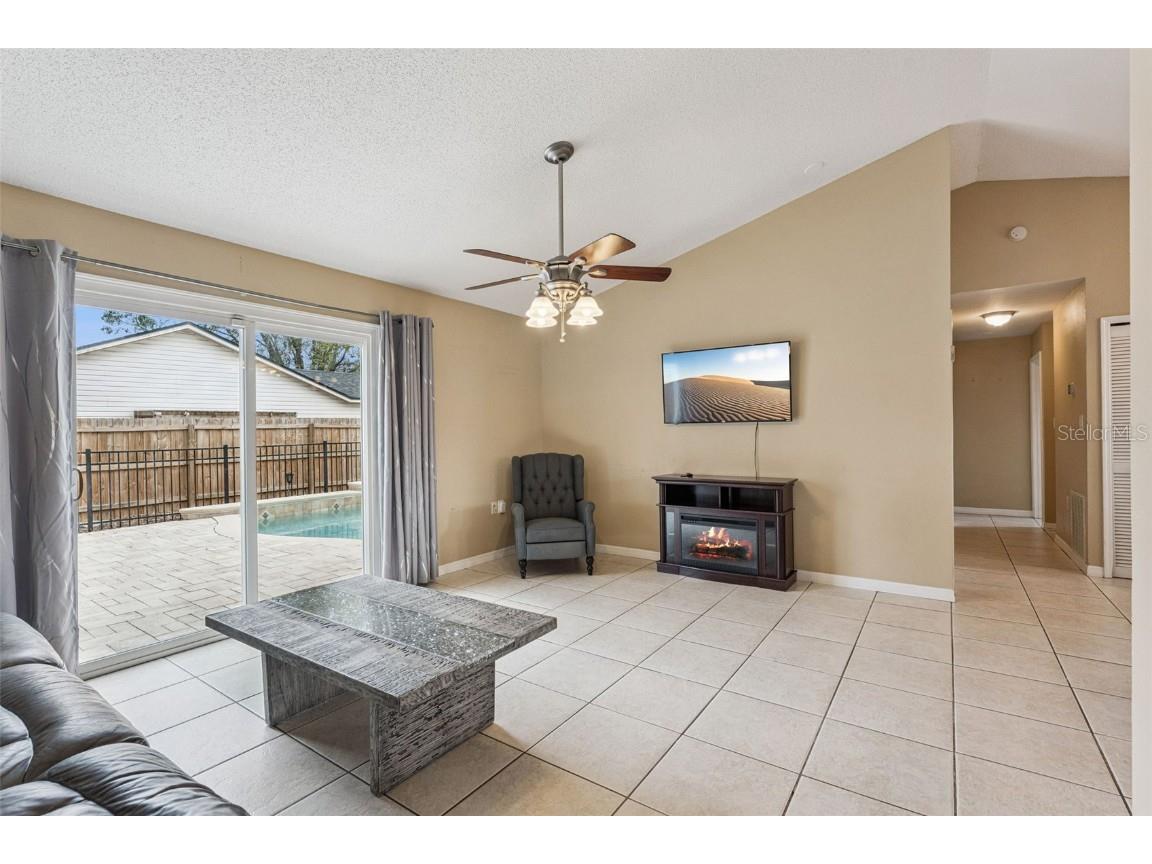 1042 Seminole Creek Drive Oviedo FL 32765 O6364293 image3