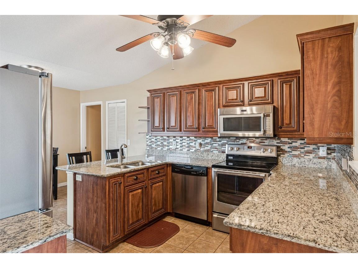 1042 Seminole Creek Drive Oviedo FL 32765 O6364293 image8