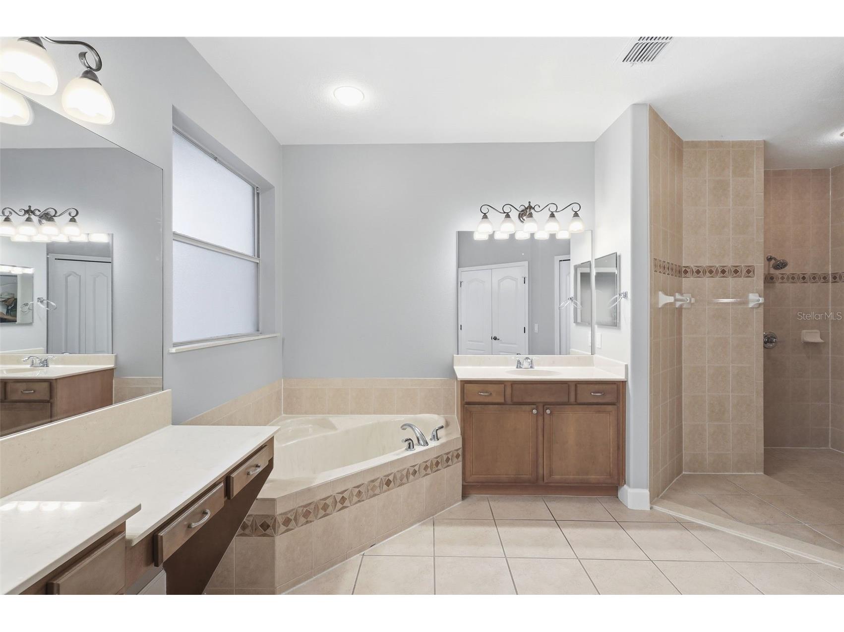 1042 Spinning Wheel Drive Apopka FL 32712 O6387165 image31