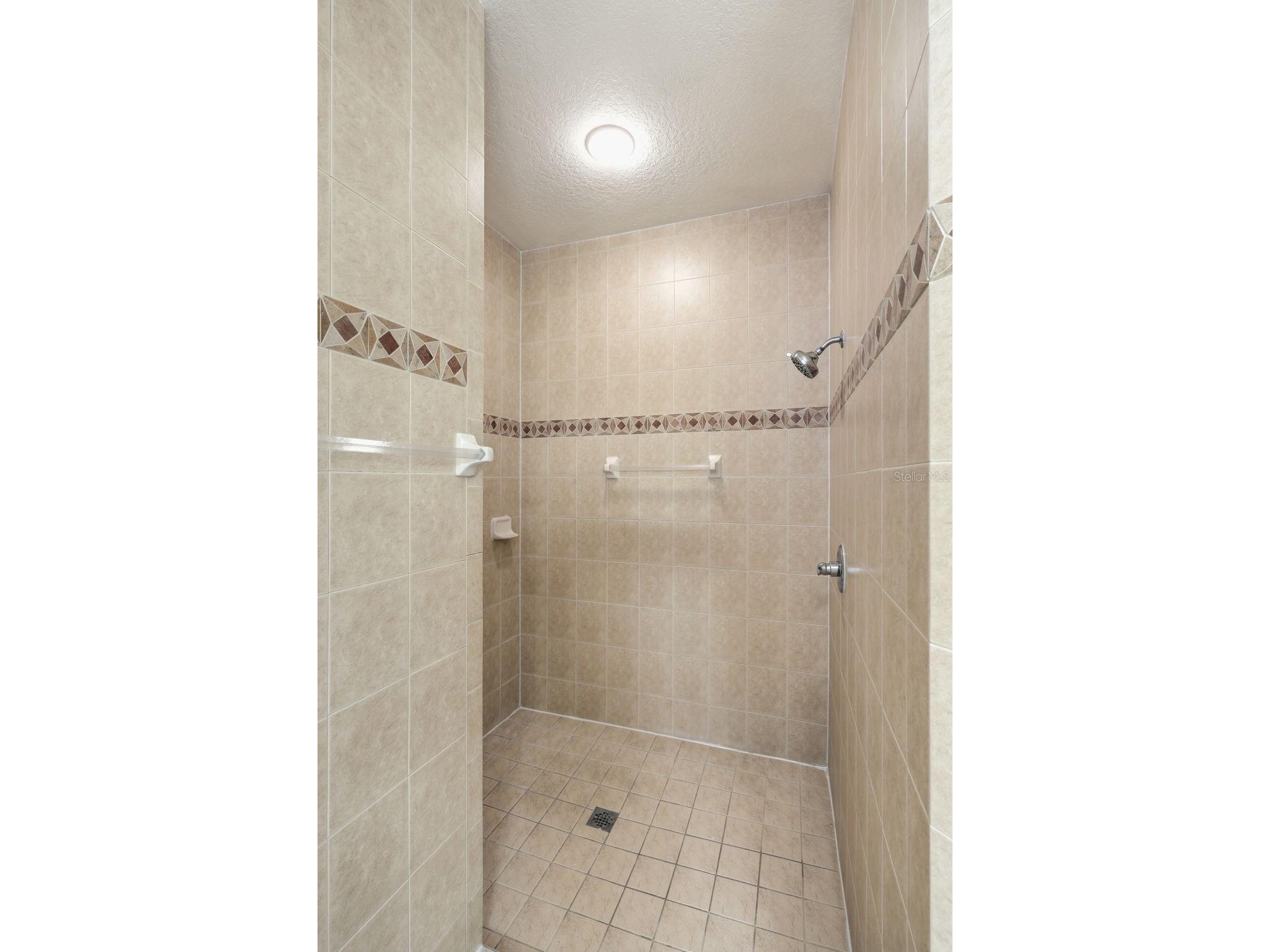 1042 Spinning Wheel Drive Apopka FL 32712 O6387165 image32