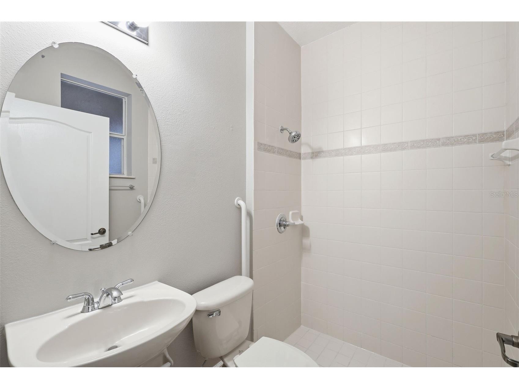 1042 Spinning Wheel Drive Apopka FL 32712 O6387165 image35