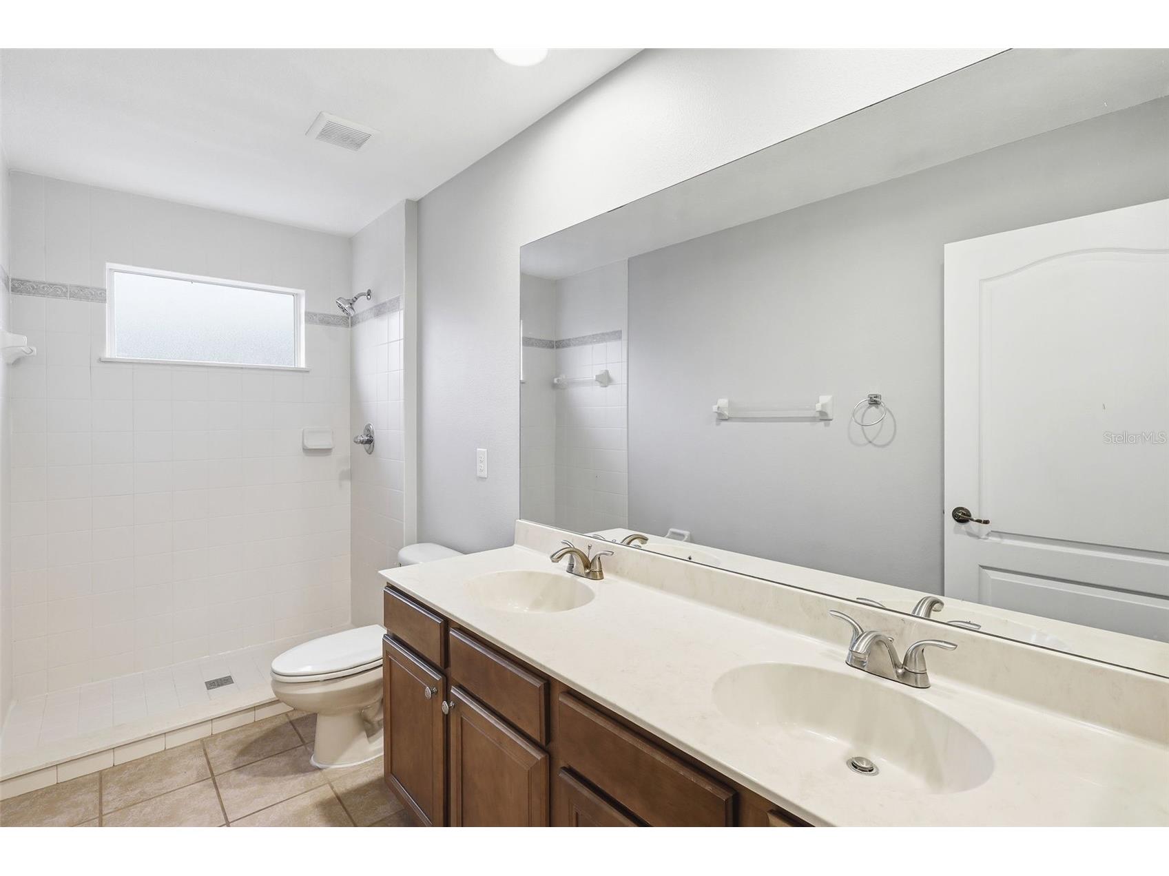 1042 Spinning Wheel Drive Apopka FL 32712 O6387165 image37