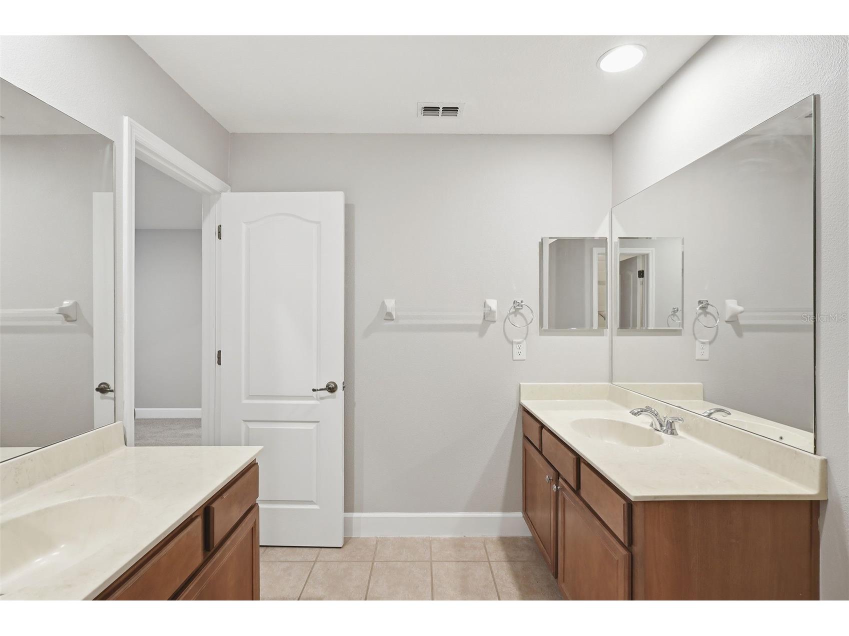 1042 Spinning Wheel Drive Apopka FL 32712 O6387165 image43