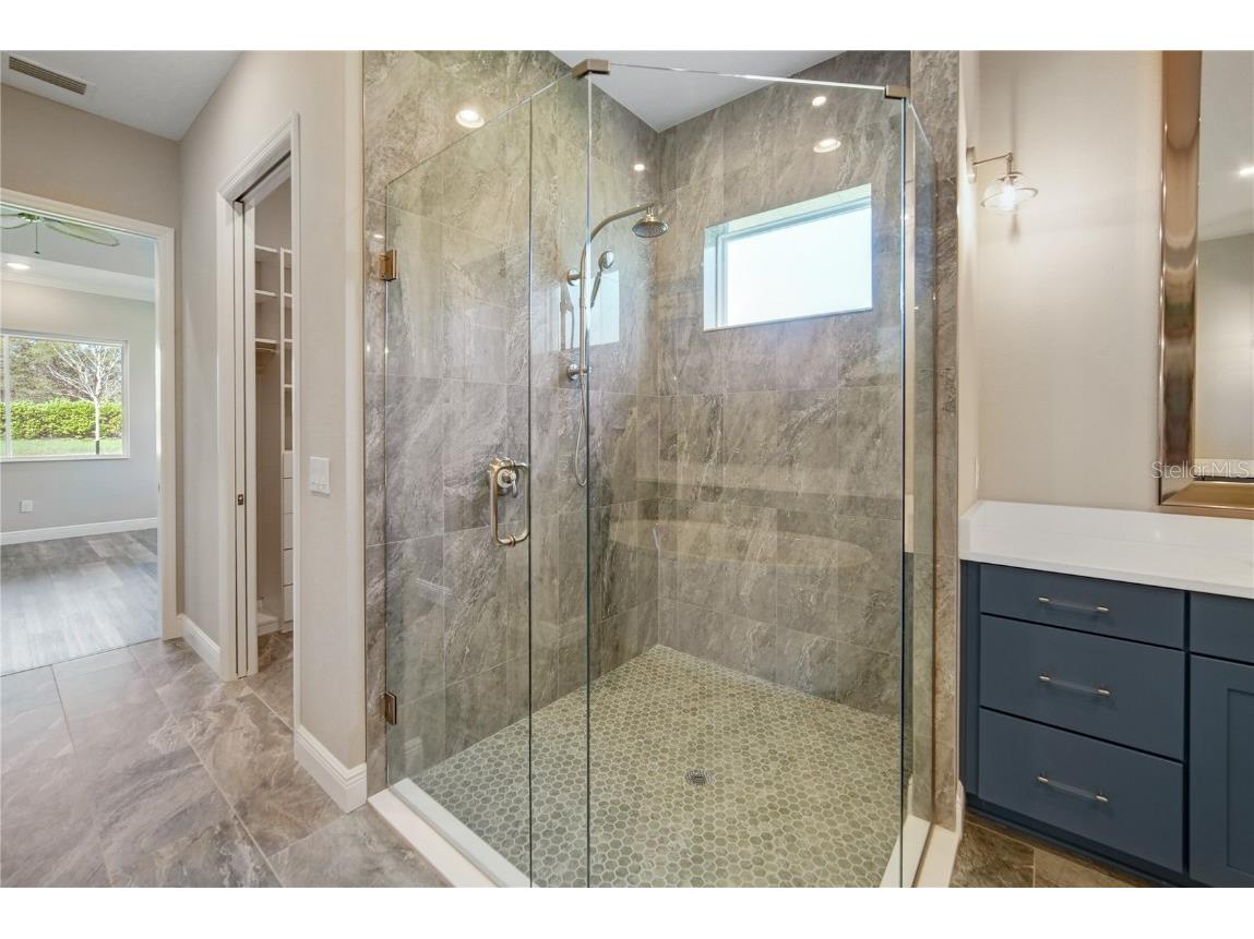 1042 Sugarloaf Key Loop Lady Lake FL 32159 G5097844 image36