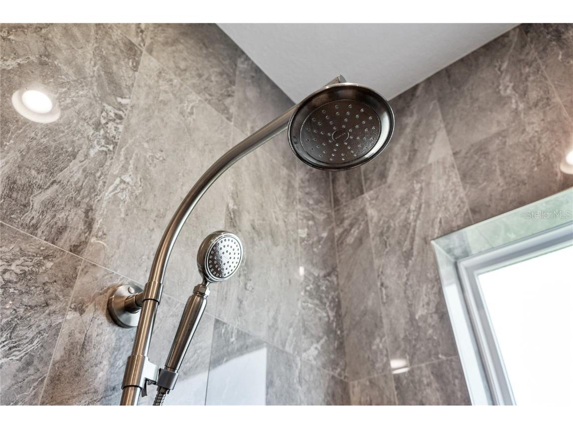 1042 Sugarloaf Key Loop Lady Lake FL 32159 G5097844 image37