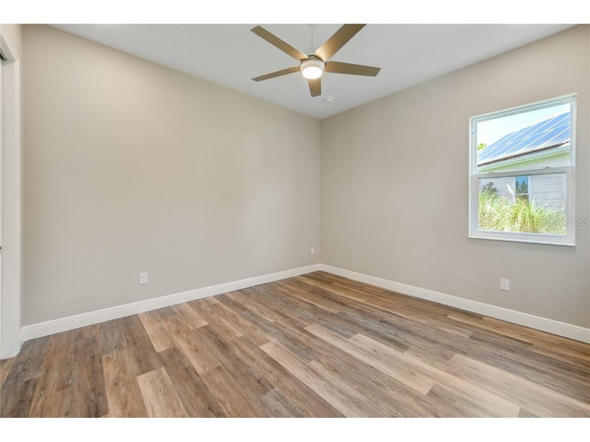 1042 Sugarloaf Key Loop Lady Lake FL 32159 G5097844 image41