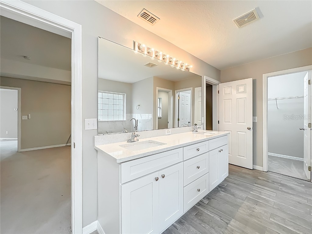 1042 Twisted Branch Lane Saint Cloud FL 34771 O6353836 image43