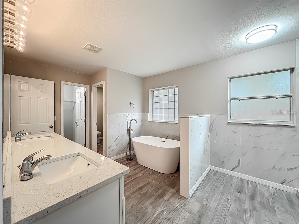 1042 Twisted Branch Lane Saint Cloud FL 34771 O6353836 image49