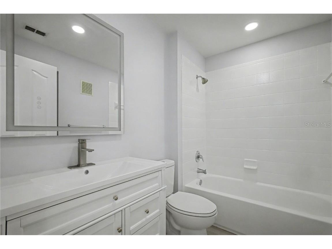 1042 Waterside Drive Celebration FL 34747 S5138425 image24