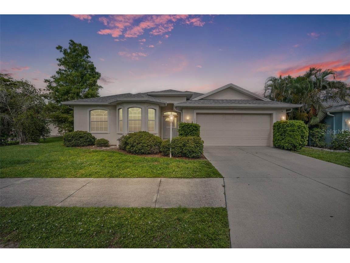 1042 Whitegate Court Sarasota FL 34232 A4656730 image1
