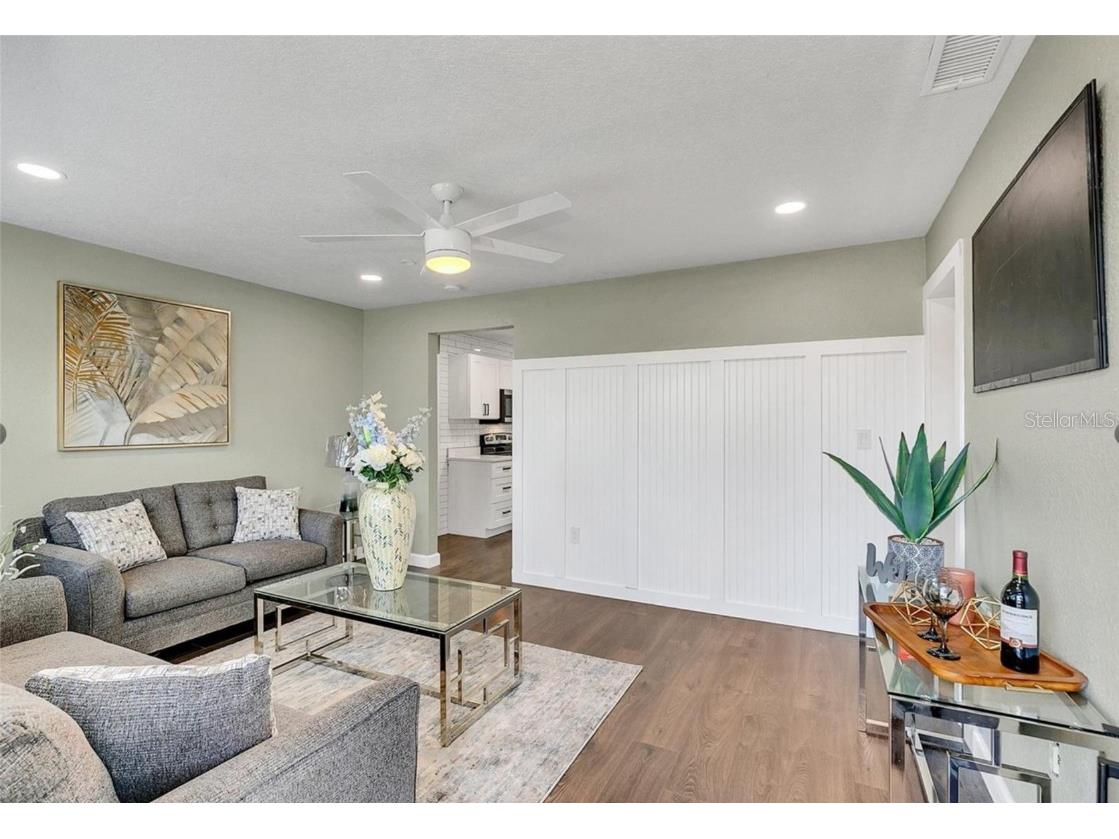 10420 Groton Street Orlando FL 32817 O6336653 image2