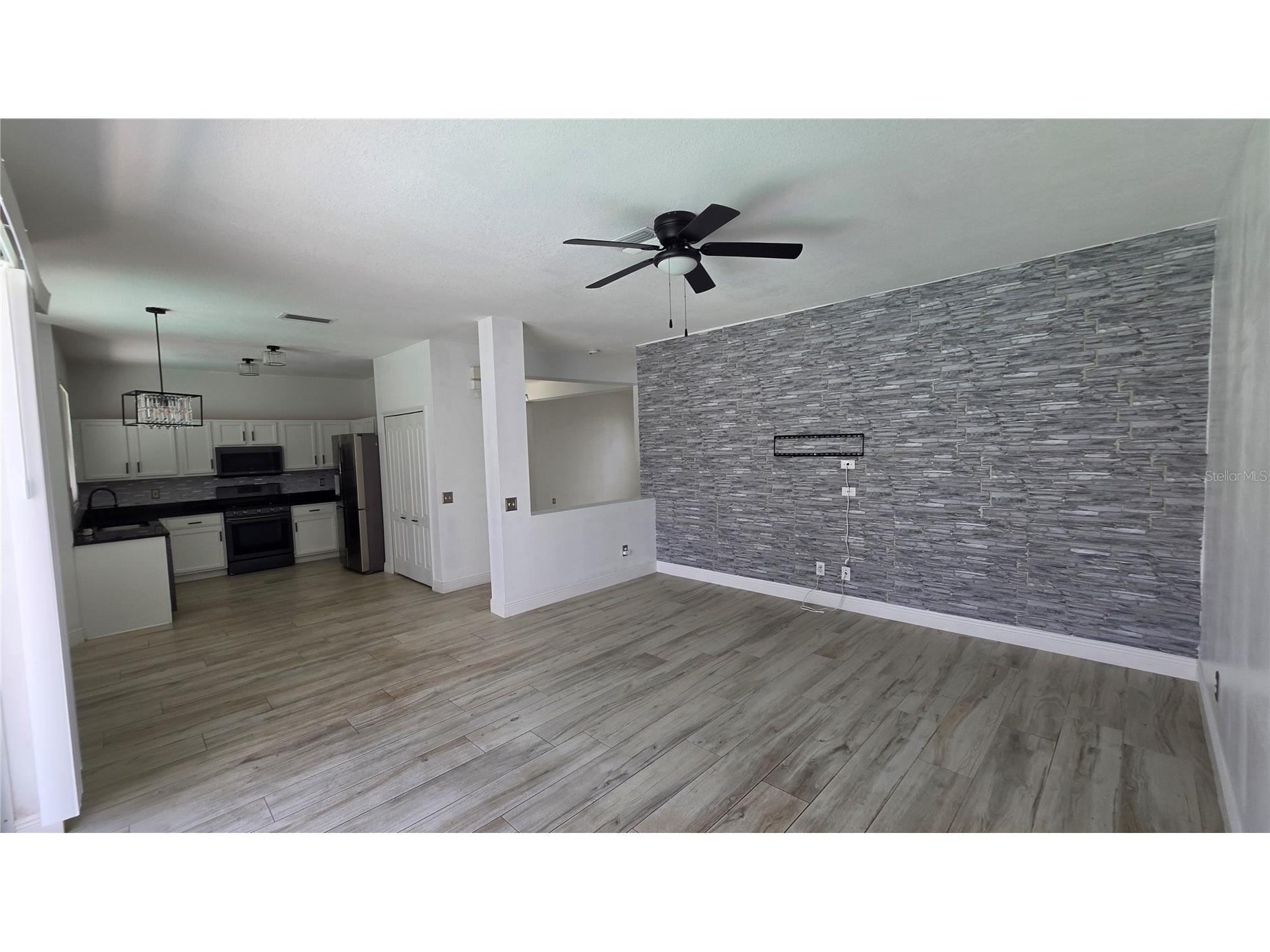 10422 Glen Willow Lane Tampa FL 33647 TB8510880 image14
