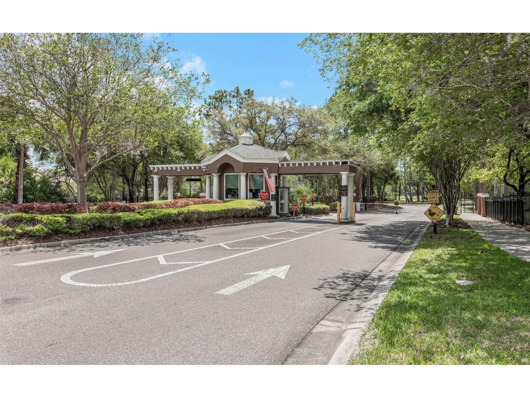 10422 Greendale Drive Tampa FL 33626 TB8496378 image82