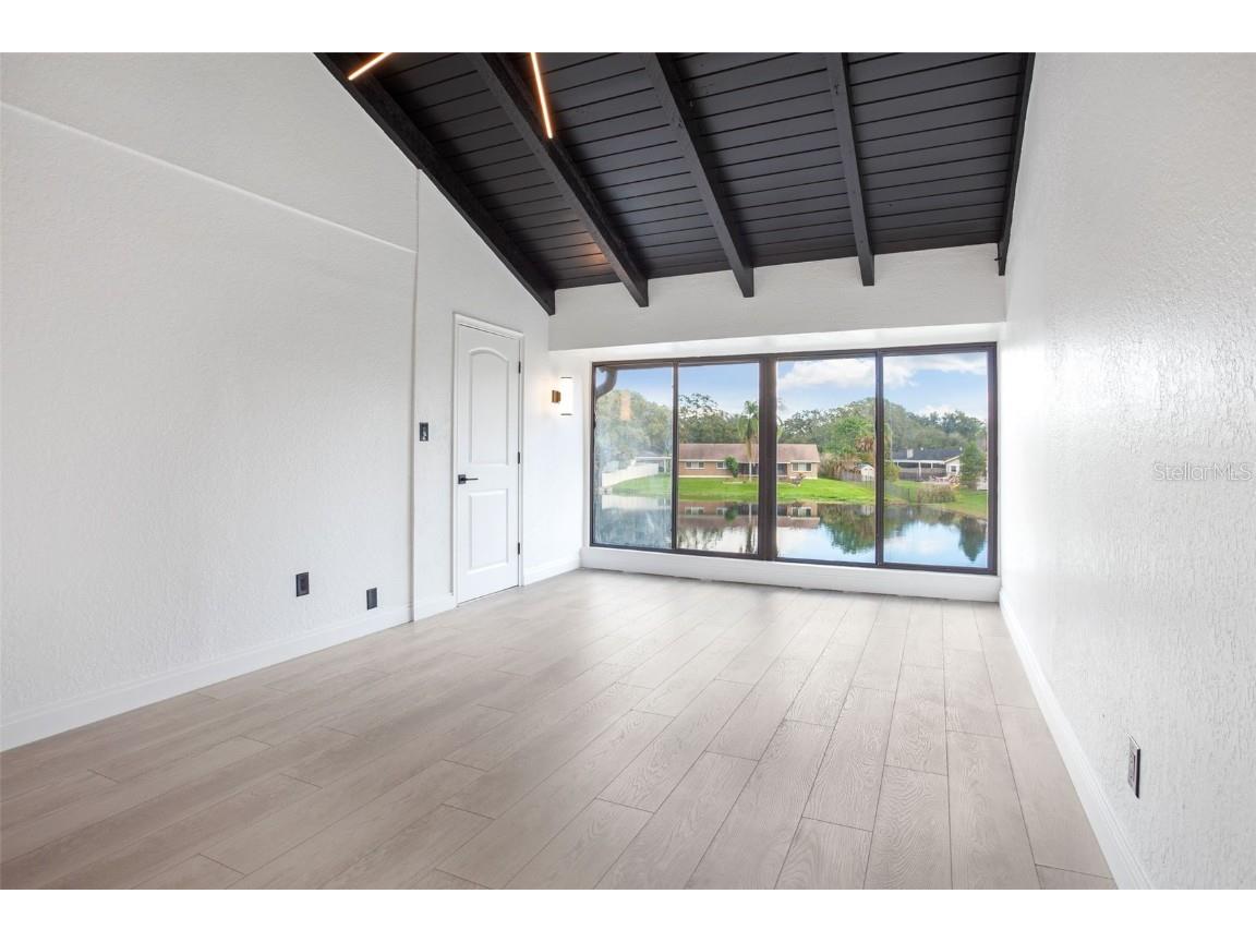 10423 Carrollbrook Circle #202 Tampa FL 33618 T3433989 image1