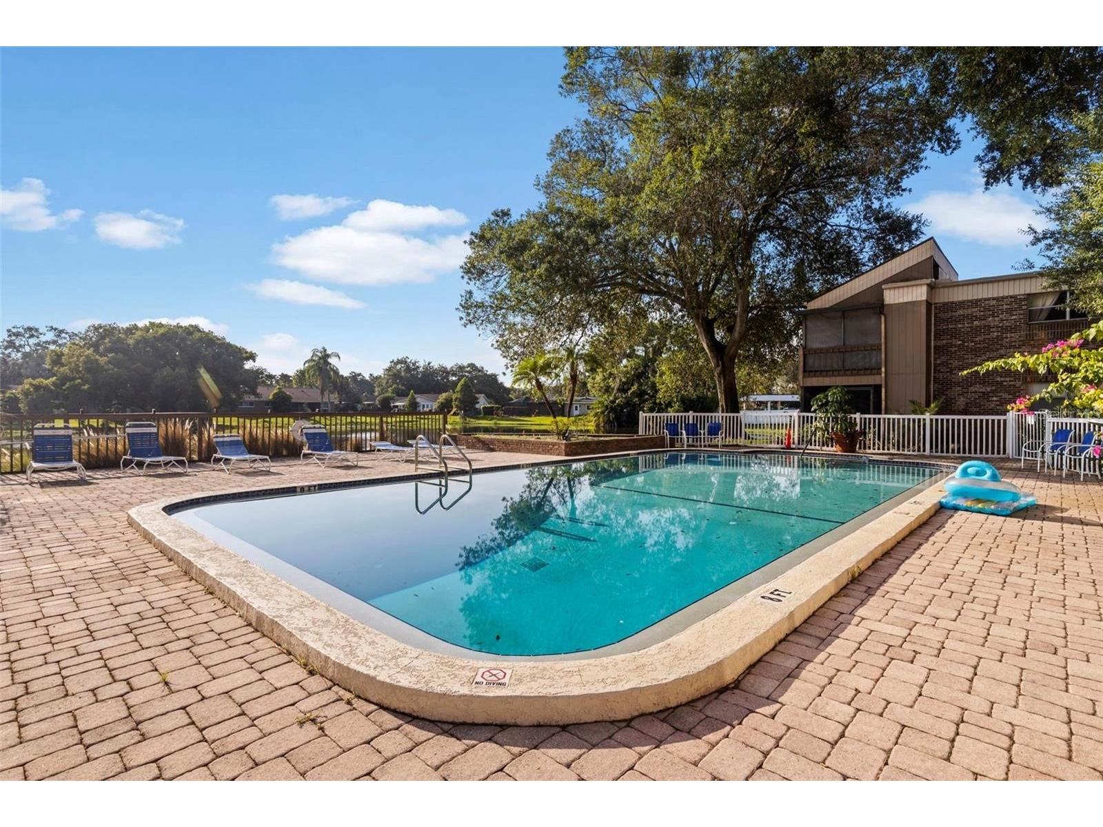 10423 Carrollbrook Circle #203 Tampa FL 33618 TB8475544 image17