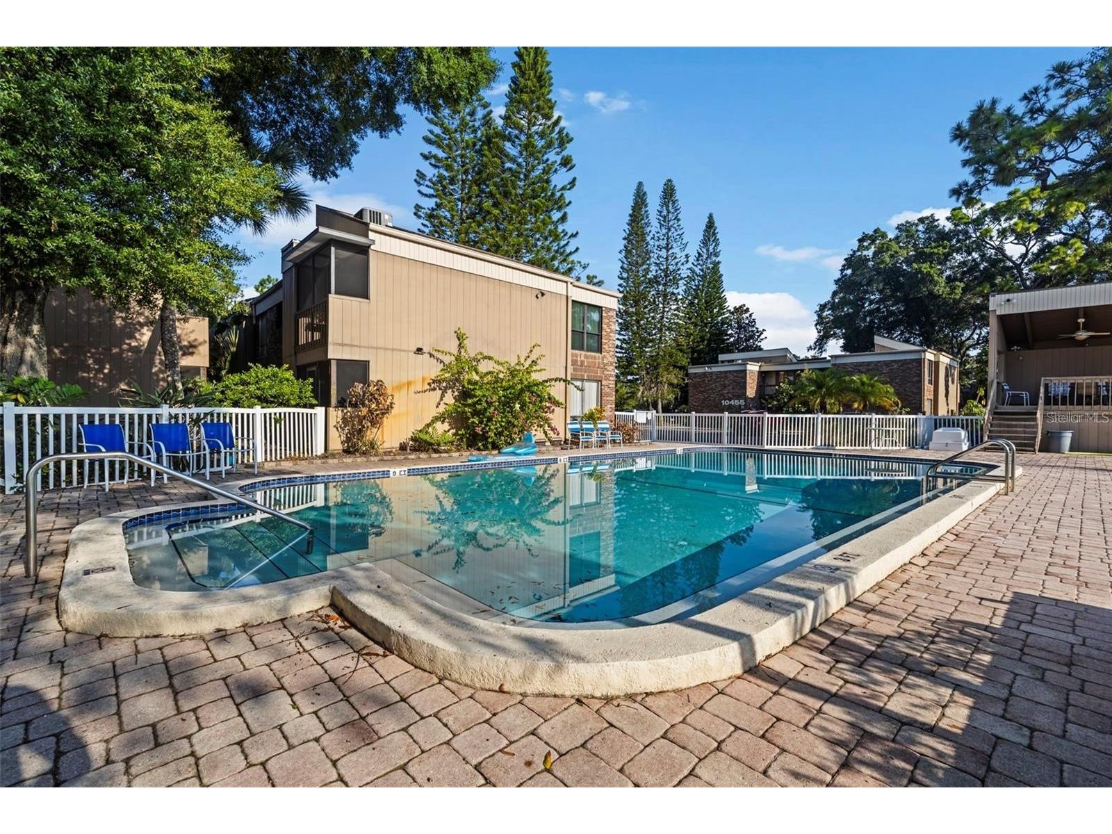 10423 Carrollbrook Circle #203 Tampa FL 33618 TB8475544 image18