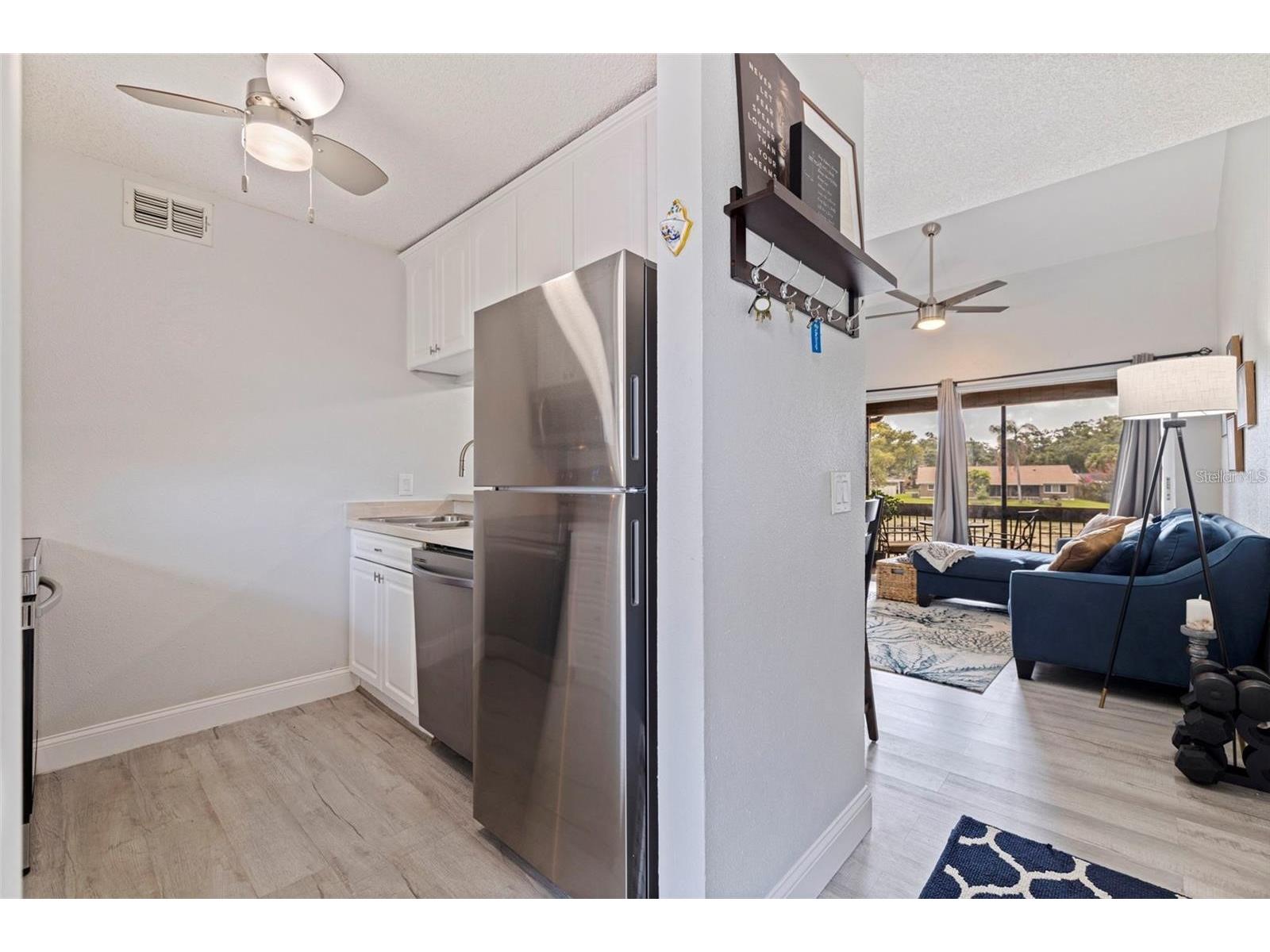 10423 Carrollbrook Circle #203 Tampa FL 33618 TB8475544 image8