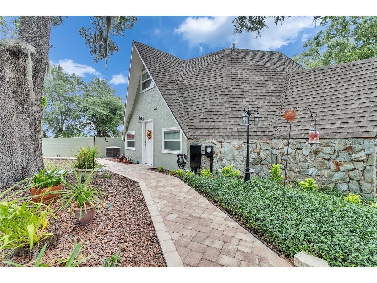 10424 Lyons Avenue Lithia FL 33547 TB8507283 image10