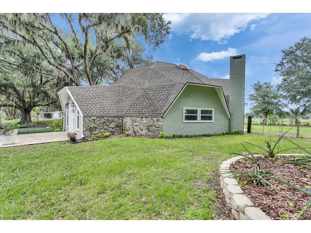 10424 Lyons Avenue Lithia FL 33547 TB8507283 image11