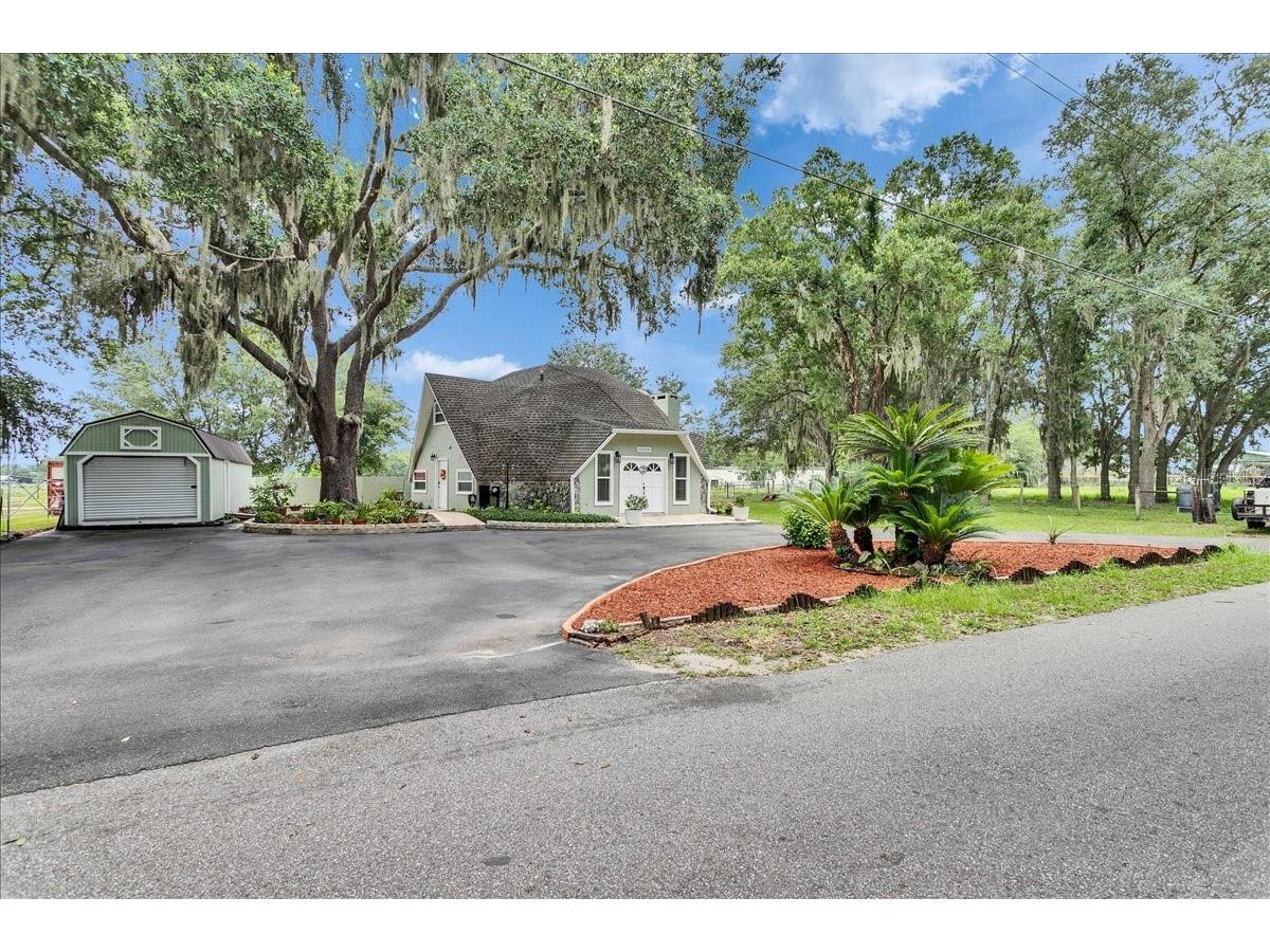 10424 Lyons Avenue Lithia FL 33547 TB8507283 image24