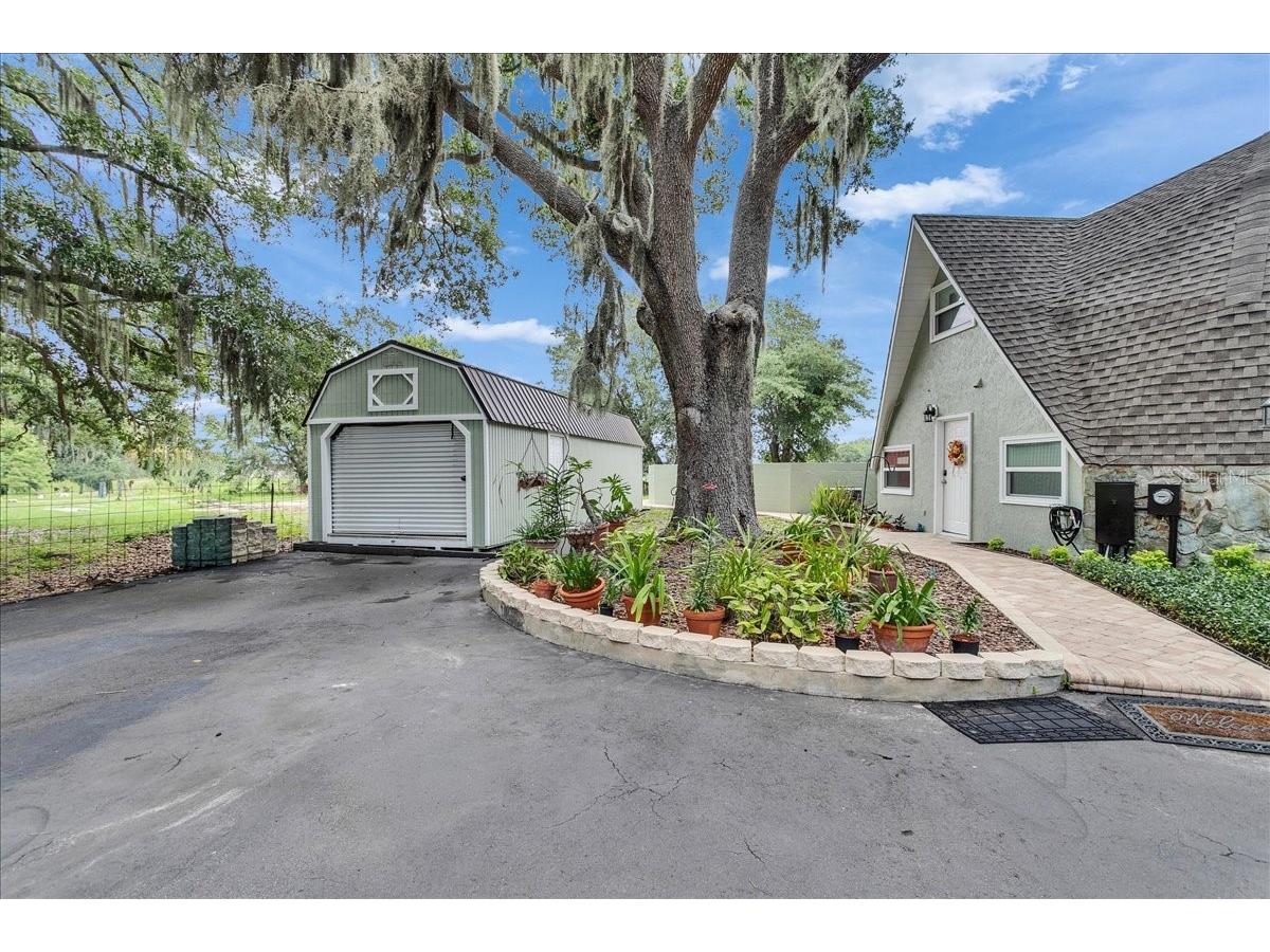 10424 Lyons Avenue Lithia FL 33547 TB8507283 image25