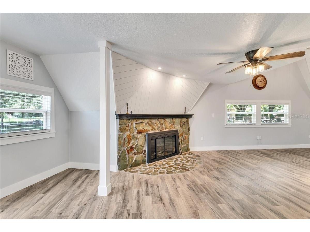 10424 Lyons Avenue Lithia FL 33547 TB8507283 image34