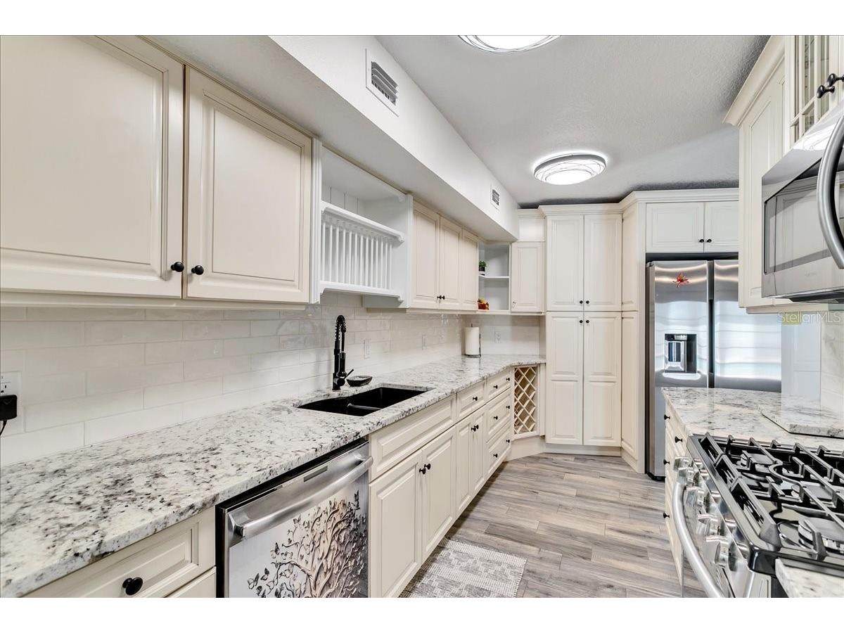 10424 Lyons Avenue Lithia FL 33547 TB8507283 image7
