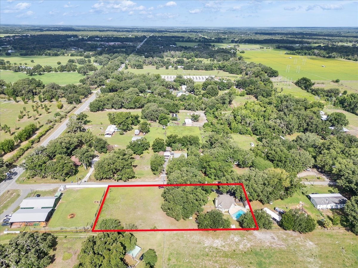 10424 Lyons Avenue Lithia FL 33547 TB8507283 image87