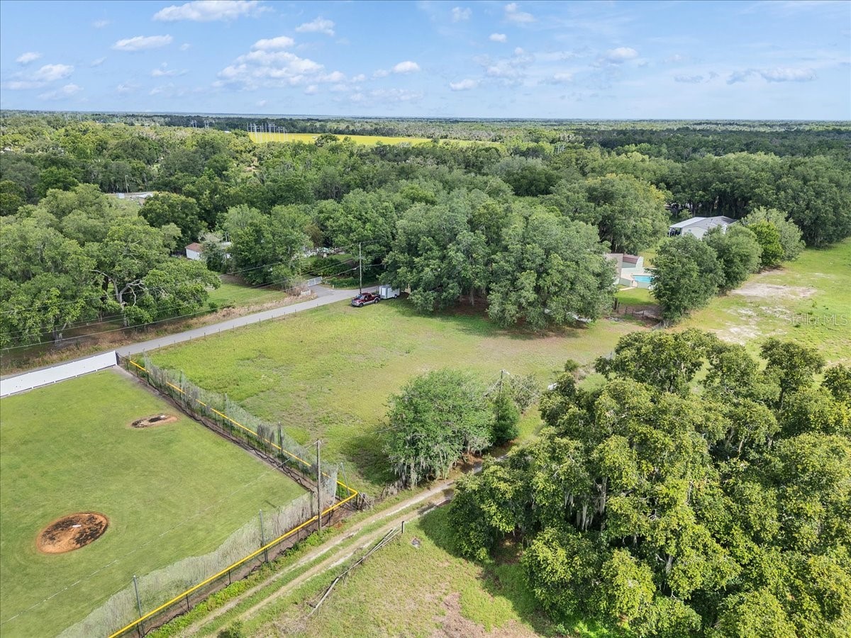 10424 Lyons Avenue Lithia FL 33547 TB8507283 image96
