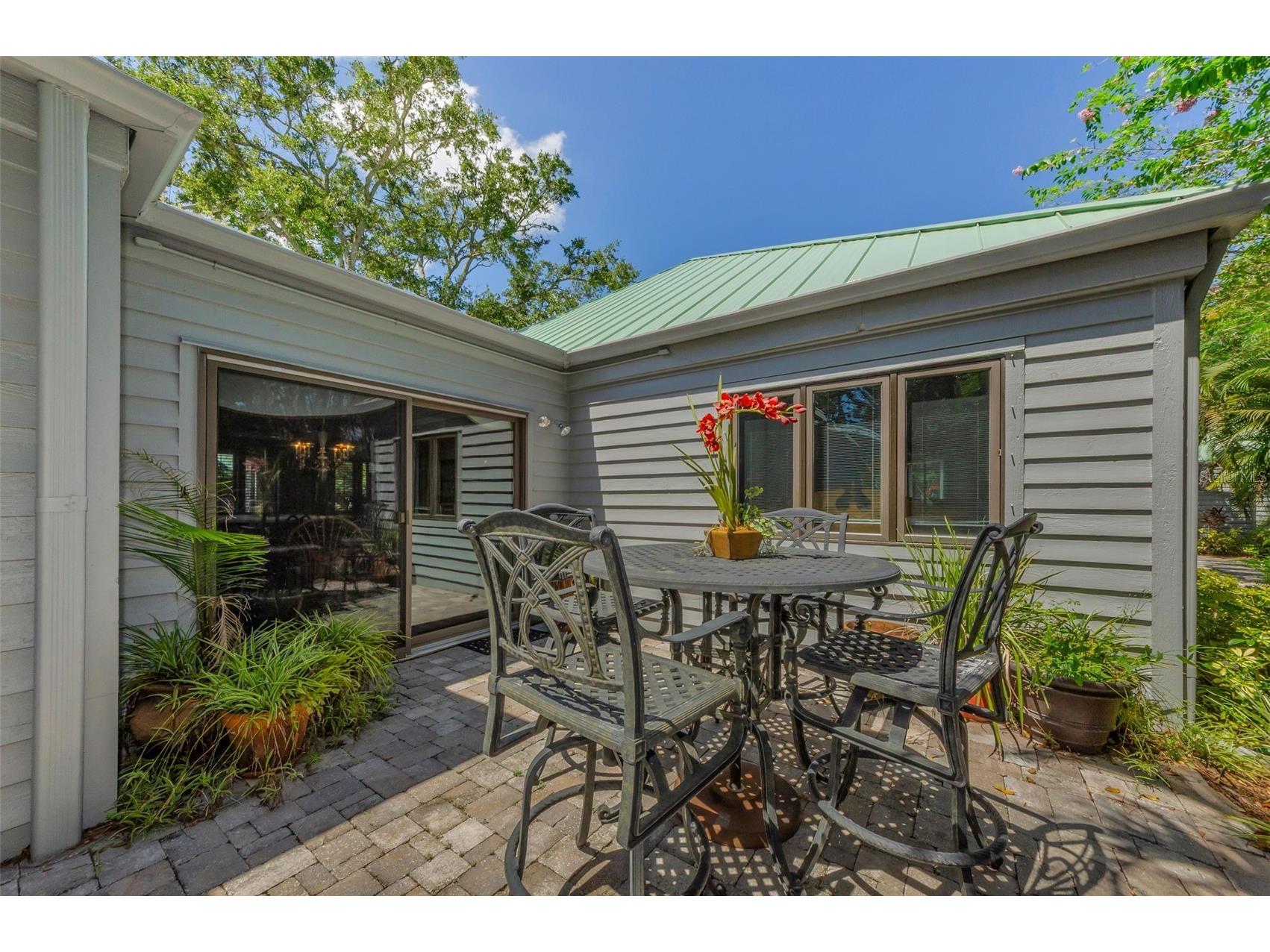 10425 Longwood Drive Seminole FL 33777 TB8435584 image11