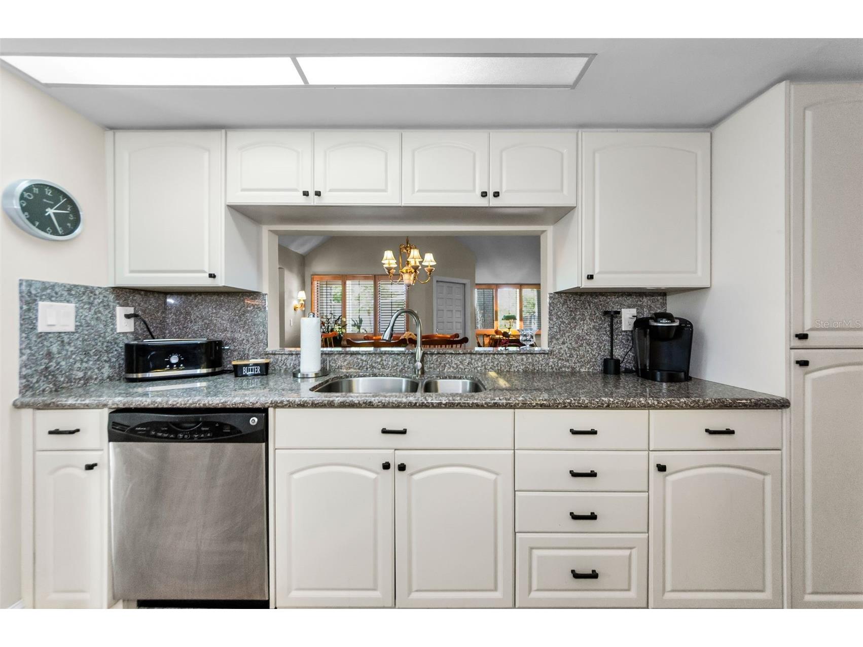 10425 Longwood Drive Seminole FL 33777 TB8435584 image20