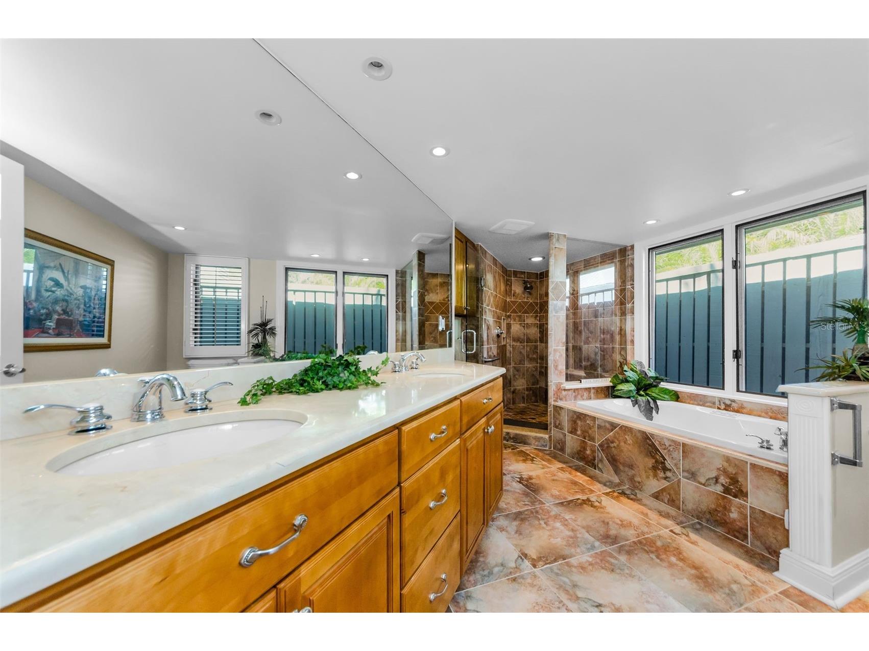 10425 Longwood Drive Seminole FL 33777 TB8435584 image27