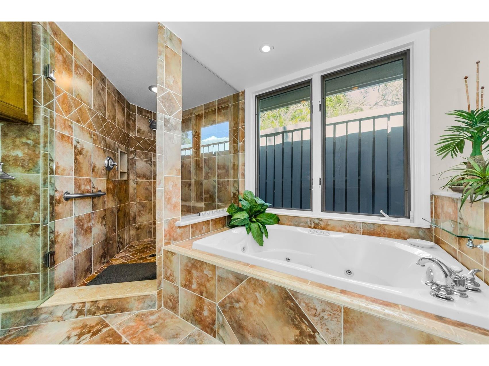 10425 Longwood Drive Seminole FL 33777 TB8435584 image28