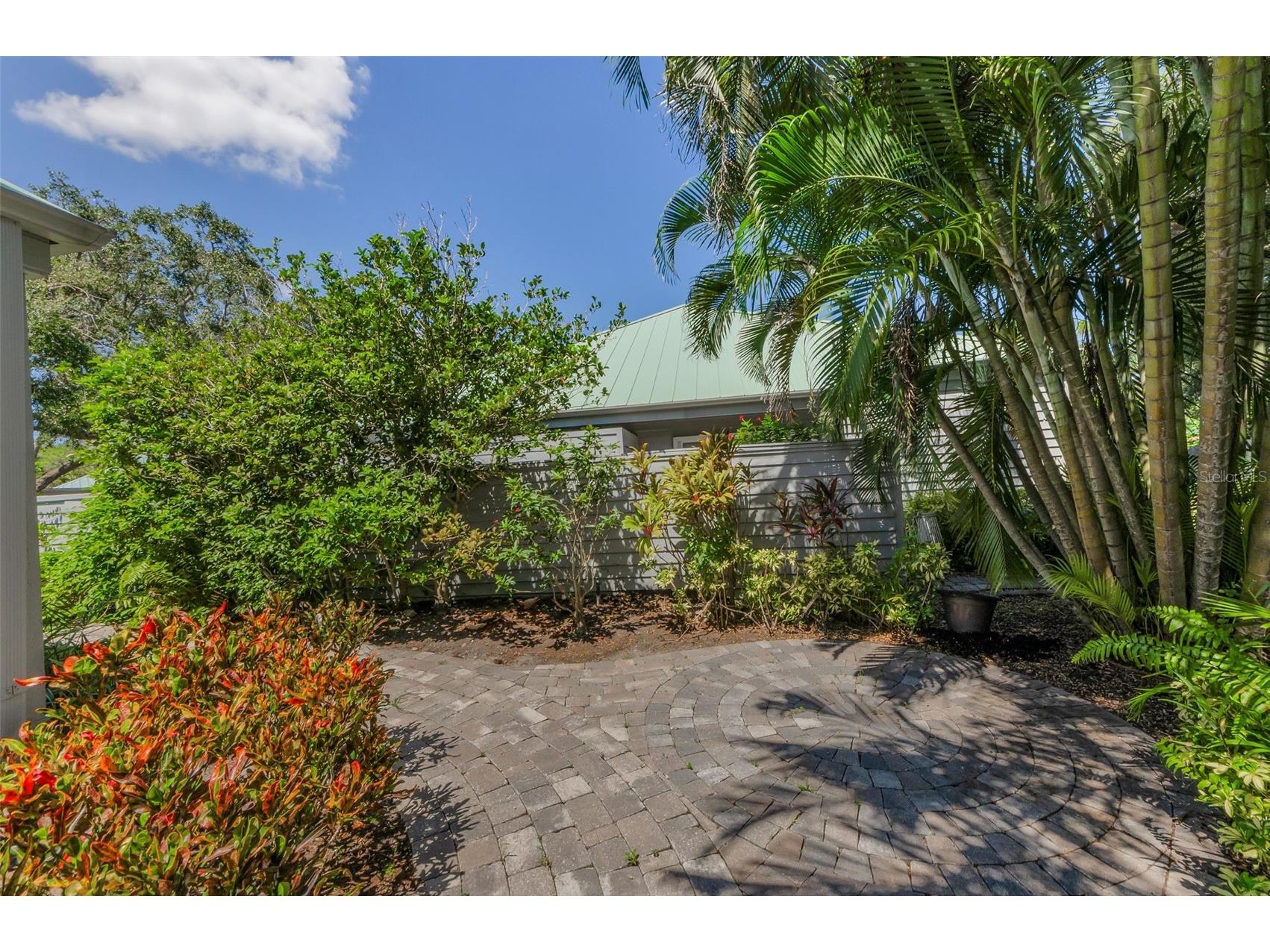 10425 Longwood Drive Seminole FL 33777 TB8435584 image38