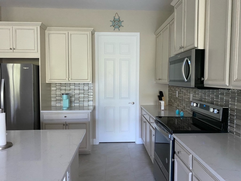 10425 Pilothouse Circle #131 Placida FL 33946 D6135120 image6