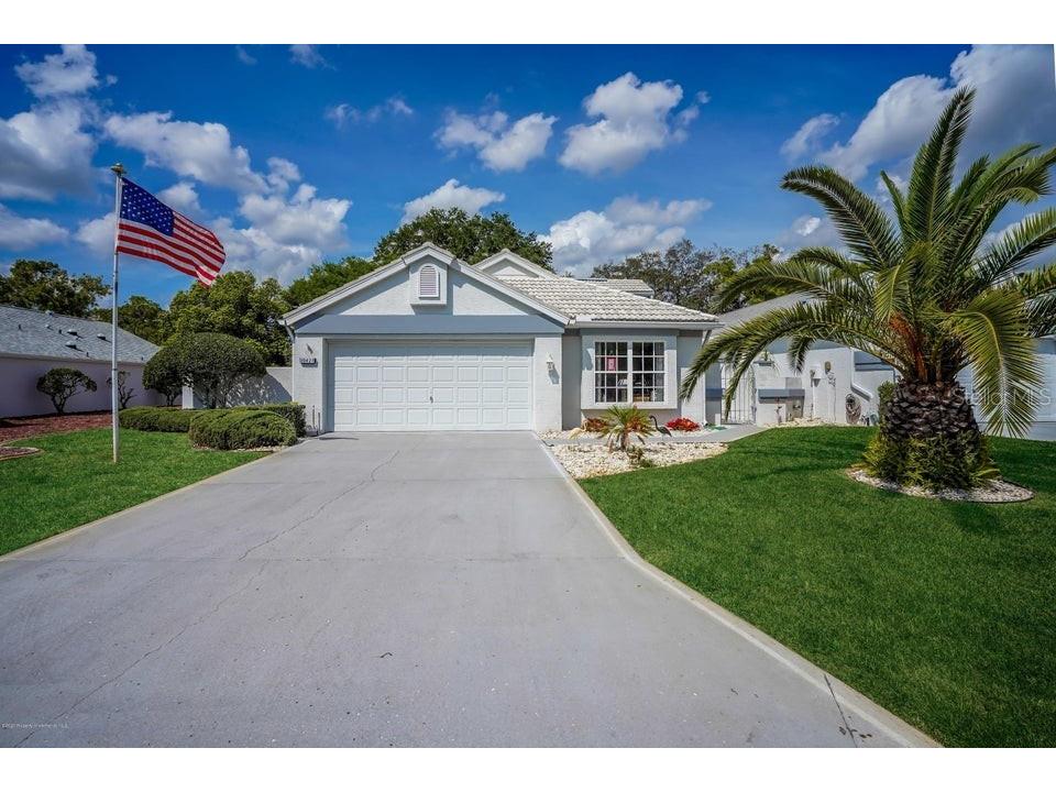 10427 Casa Grande Circle Spring Hill FL 34608 W7853236 image1