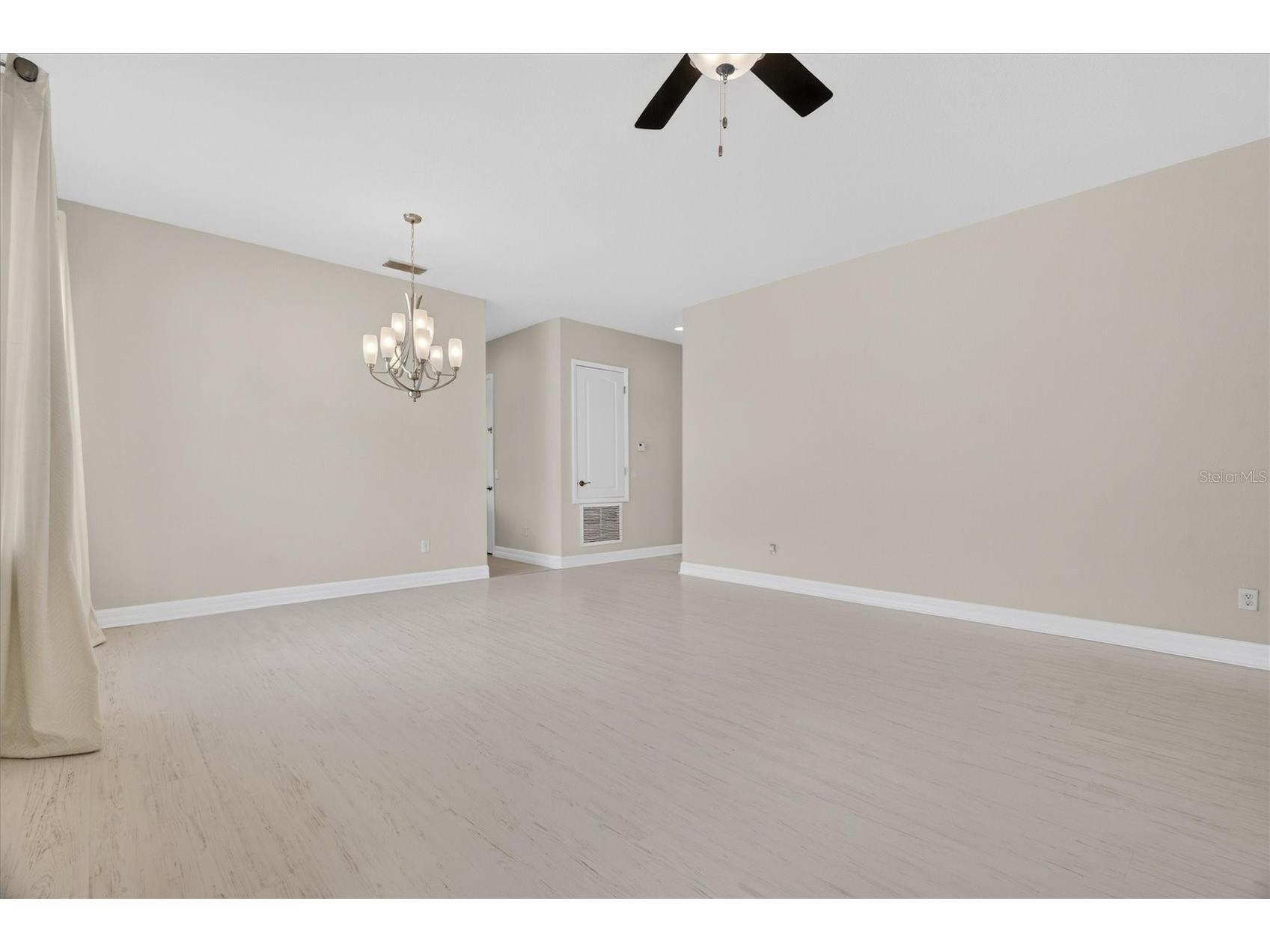 10429 Stapeley Dr Orlando FL 32832 O6397044 image13