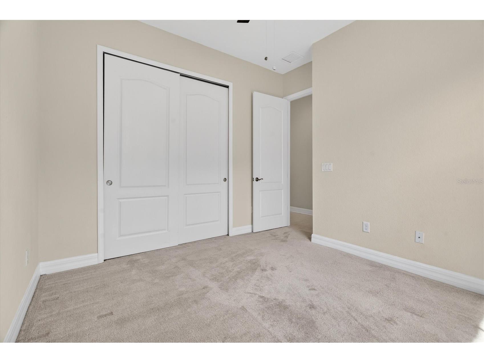 10429 Stapeley Dr Orlando FL 32832 O6397044 image16