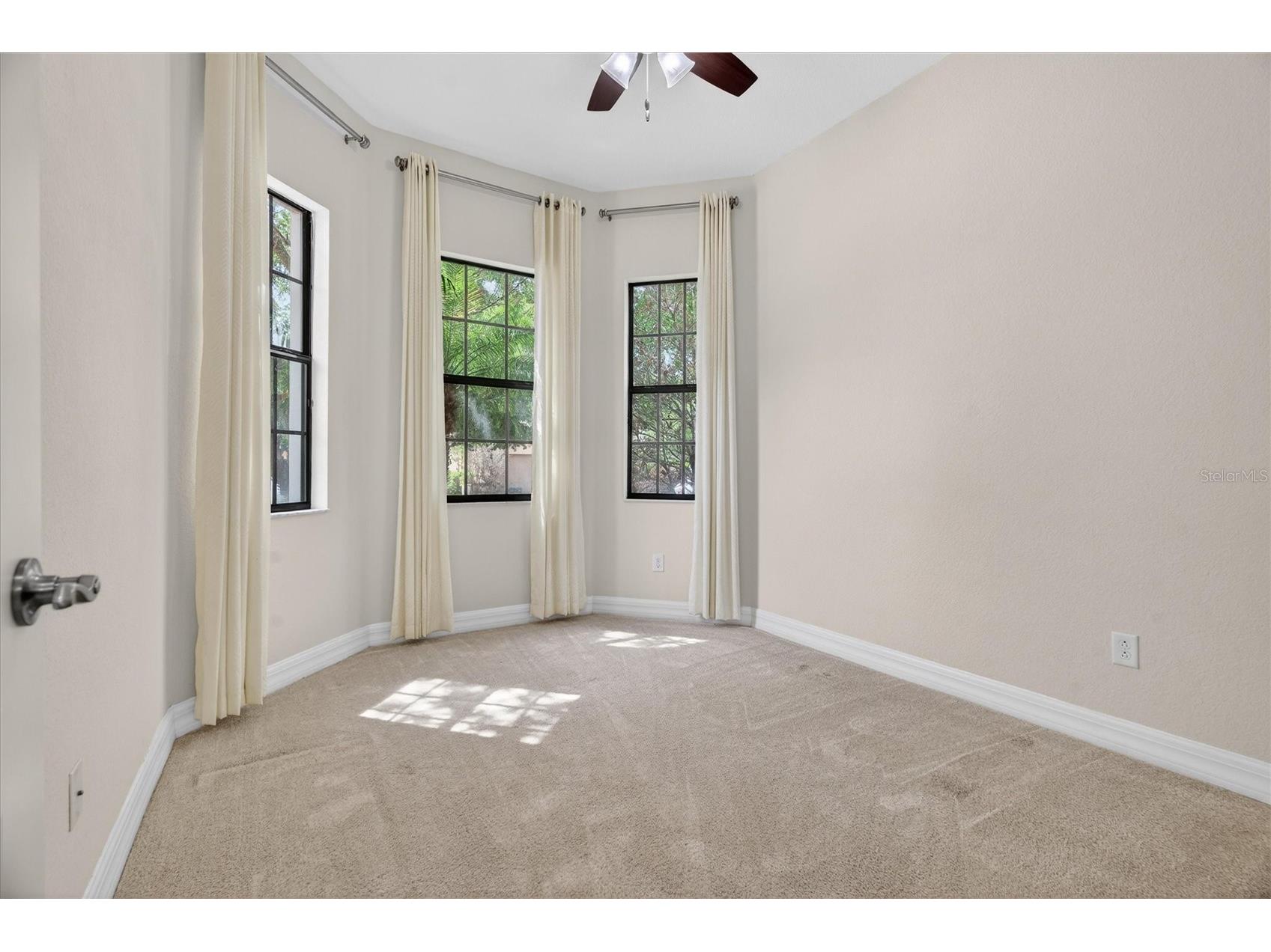 10429 Stapeley Dr Orlando FL 32832 O6397044 image8