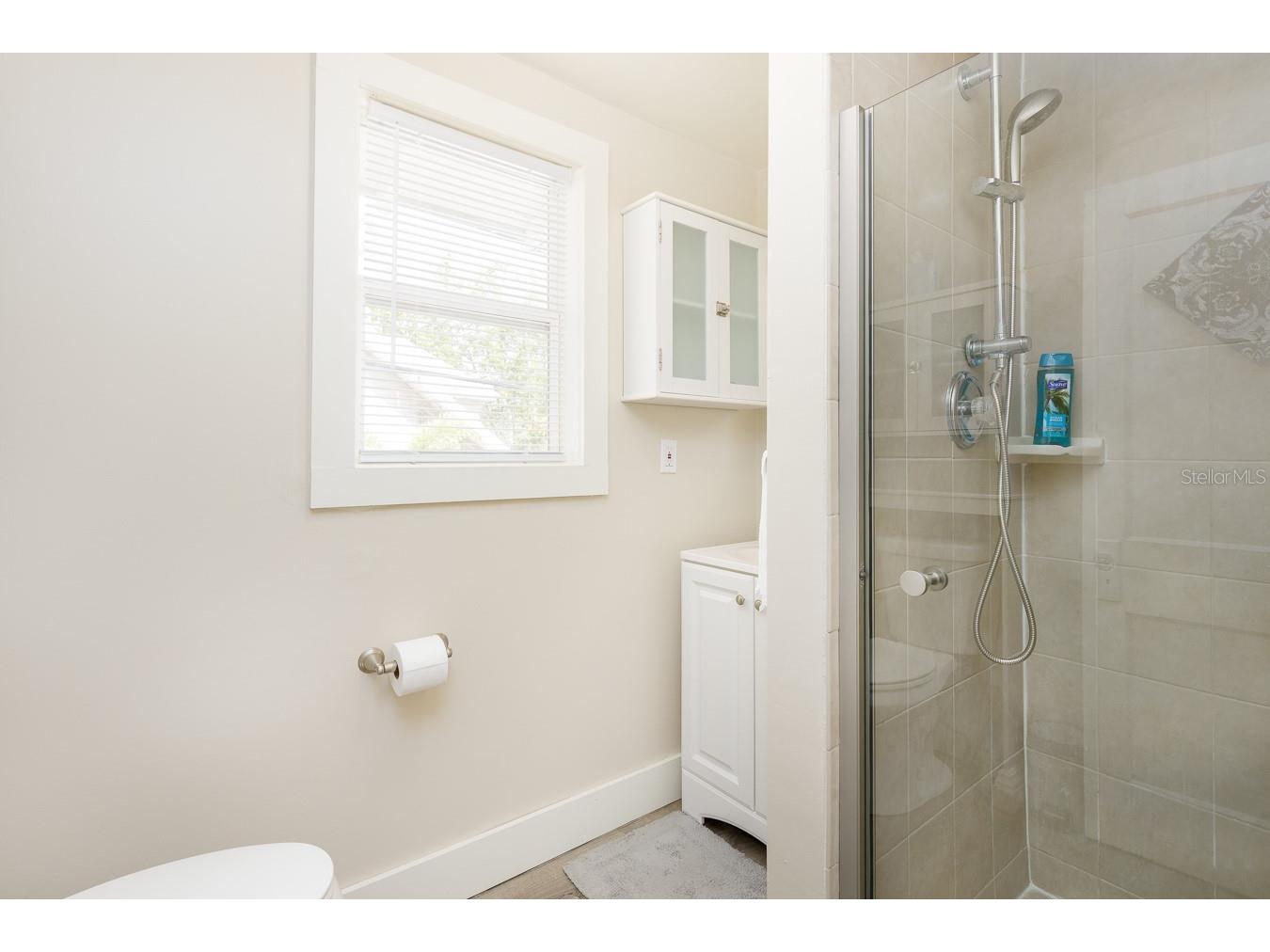 1043 7th Avenue N Saint Petersburg FL 33705 TB8462029 image27