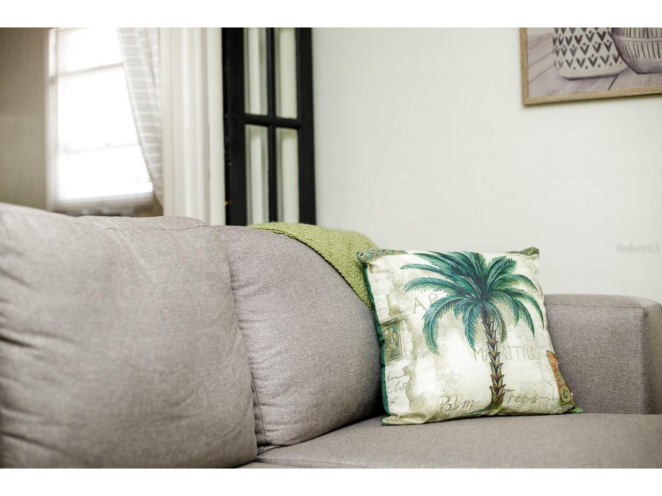 1043 7th Avenue N Saint Petersburg FL 33705 TB8462029 image8