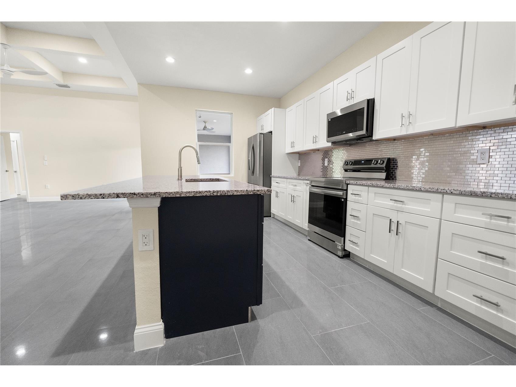 1043 Albert Ave Lehigh Acres FL 33971 C7517580 image9