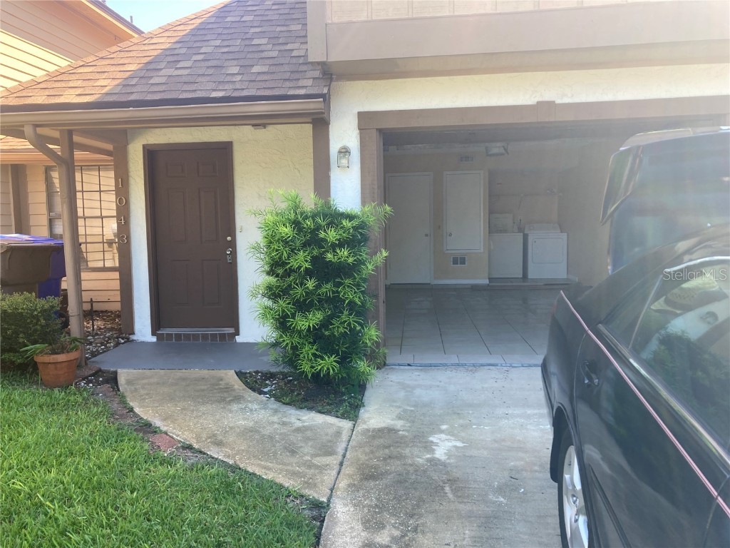 1043 Barcelona Drive Kissimmee FL 34741 S5087284 image1