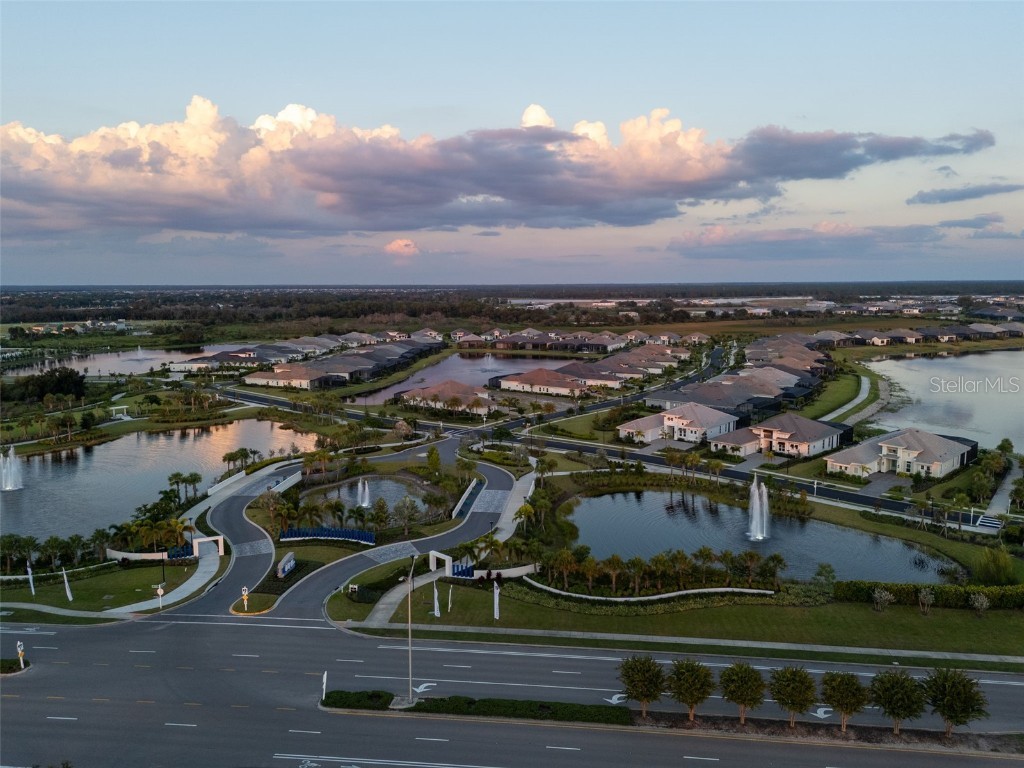 1043 Blue Shell Loop Sarasota FL 34240 A4666908 image20