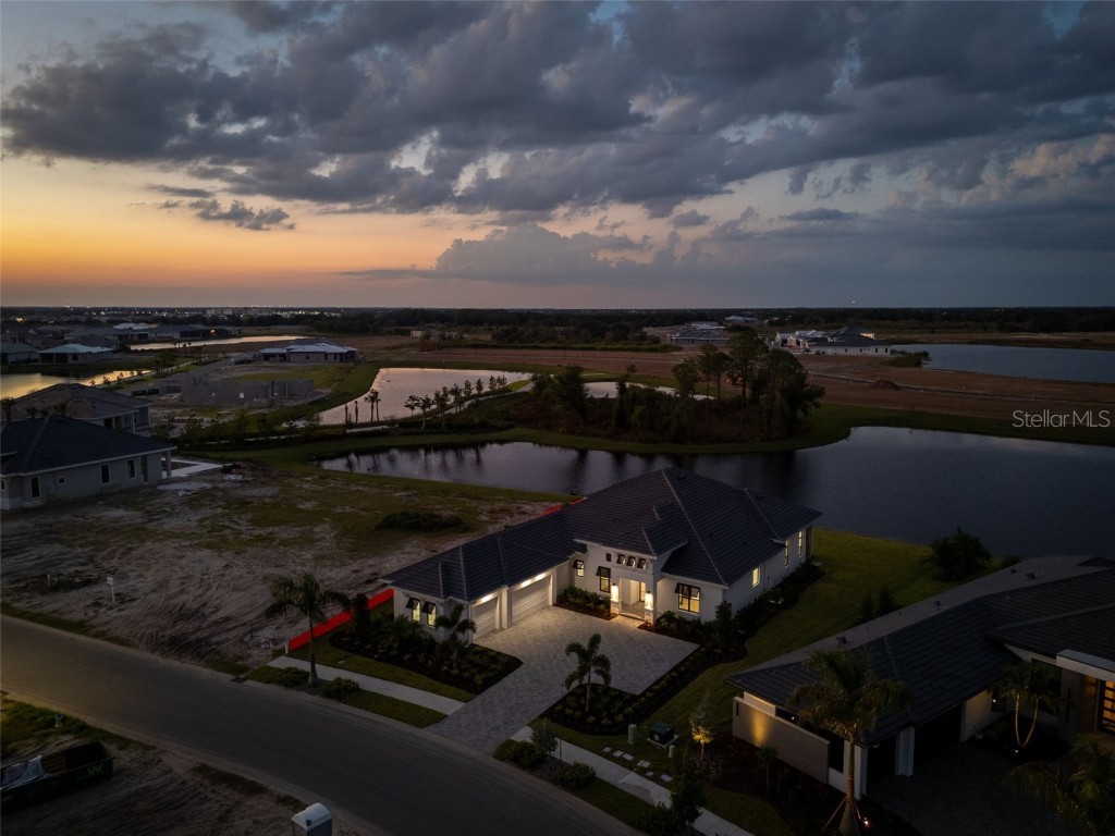 1043 Blue Shell Loop Sarasota FL 34240 A4666908 image25